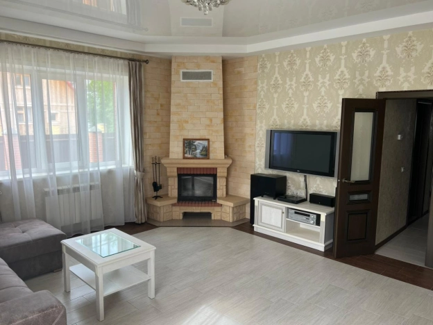 Купить дом на улице Байдукова в Обь. Вариант № 47928, 11, площадь -  квм, цена 19500000 рублей