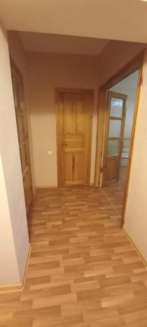 Купить двухкомнатную квартиру на вторичке в Микрорайоне 4-й, Элиста в Элисте. Вариант № 6424, 7, площадь -  квм, цена 8100000 рублей