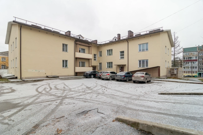 Купить однокомнатную квартиру в Республике Карелия. Вариант № 9488197, 18, площадь -  квм, цена 3500000 рублей