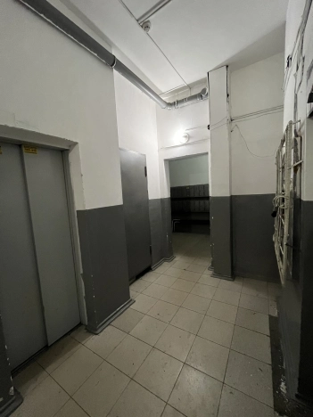 Купить трехкомнатную квартиру в районе Октябрьский в Улан-Удэ. Вариант № 9746956, 18, площадь - квм, цена 10050000 рублей