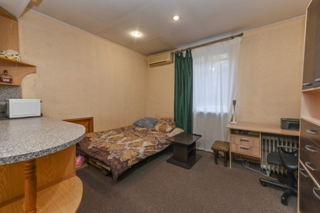 Купить дом в районе Пролетарский в Ростове-на-Дону. Вариант № 50429, 12, площадь -  квм, цена 15500000 рублей