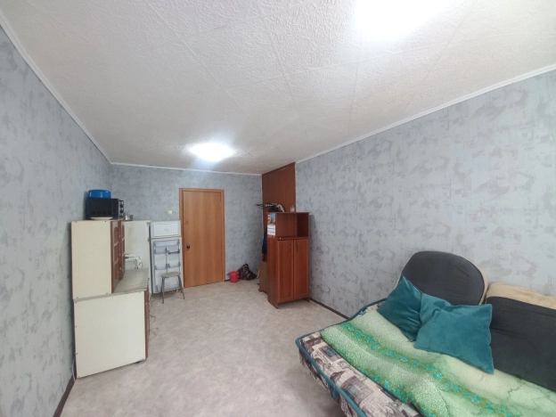 Купить комнату в Новосибирской области. Вариант № 43941, 4, площадь -  квм, цена 950000 рублей