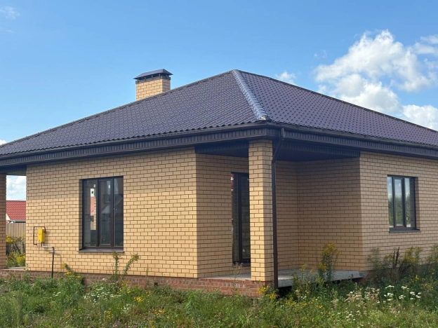 Купить дом на улице 2-й Аллейный проезд в Рязани. Вариант № 3824185, 0, площадь -  квм, цена 6800000 рублей