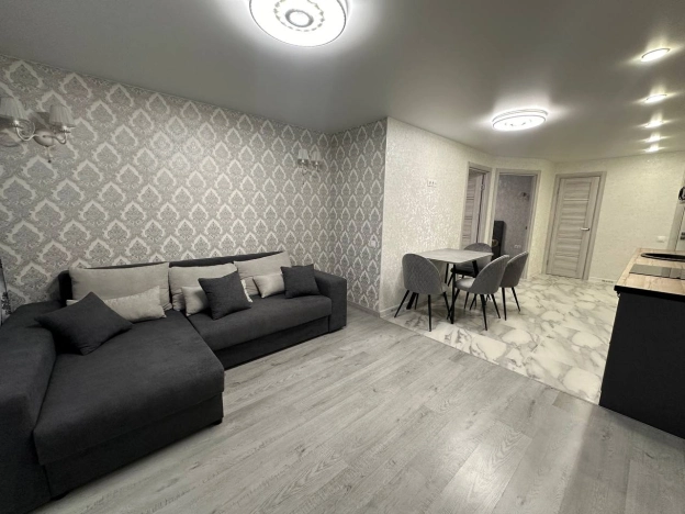 Купить трехкомнатную квартиру в Пушкине. Вариант № 5297, 2, площадь -  квм, цена 9800000 рублей