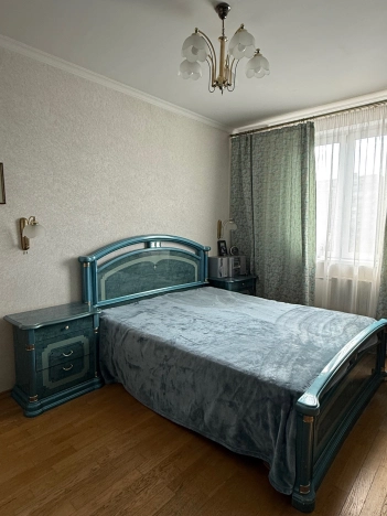 Купить трехкомнатную квартиру на вторичке в ВАО в Москве. Вариант № 49104, 10, площадь -  квм, цена 24350000 рублей