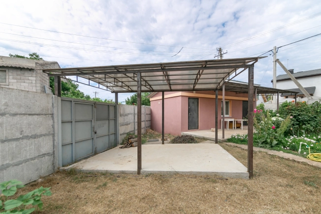 Купить земельный участок в Республике Крым. Вариант № 9691215, 6, площадь -  квм, цена 6200000 рублей