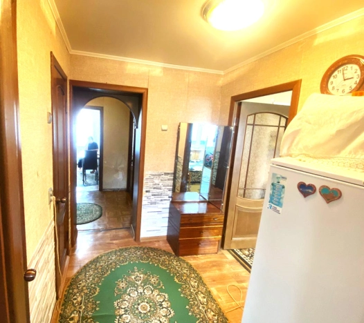 Купить трехкомнатную квартиру на вторичке в Калужской области. Вариант № 58218, 6, площадь -  квм, цена 3950000 рублей