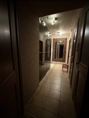 Купить квартиру на вторичке у метро Коптево в Москве. Вариант № 39565, 1, площадь -  квм, цена 28000000 рублей