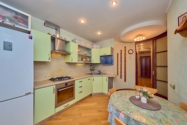 Купить двухкомнатную квартиру в районе Советский в Рязани. Вариант № 9152531, 0, площадь -  квм, цена 9650000 рублей