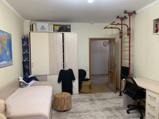 Купить квартиру на улице Есенина в Белгороде. Вариант № 9432889, 6, площадь -  квм, цена 7800000 рублей