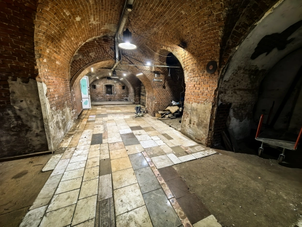 Снять коммерческую недвижимость в Калининграде. Вариант № 9782787, 5, площадь -  квм, цена 45000 рублей