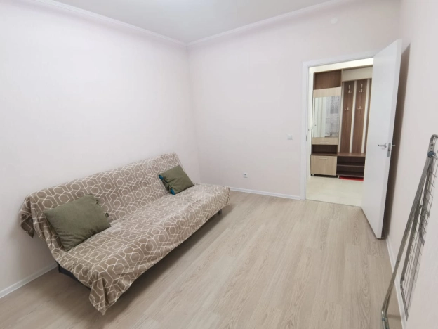 Купить однокомнатную квартиру в Красногорске. Вариант № 8233555, 4, площадь -  квм, цена 8999000 рублей