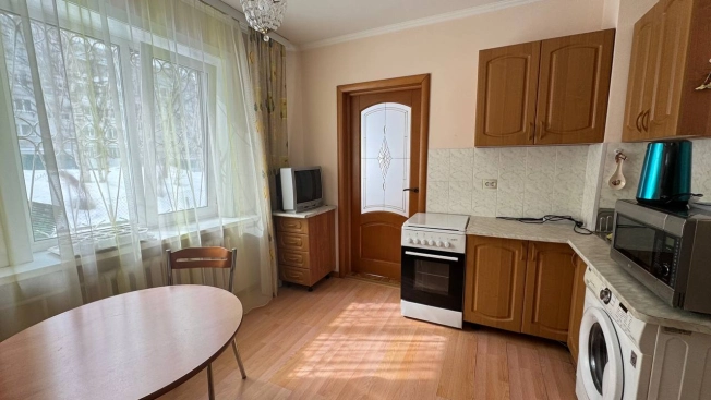 Купить однокомнатную квартиру в Южно-Сахалинске. Вариант № 32316, 2, площадь -  квм, цена 6600000 рублей