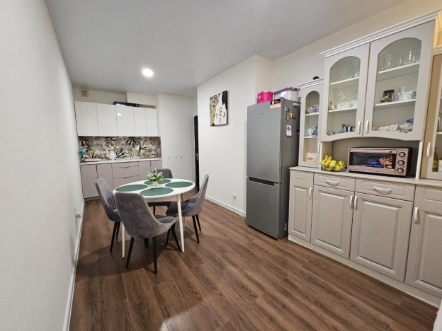 Купить трехкомнатную квартиру у метро Терехово в Москве. Вариант № 10716902, 0, площадь - квм, цена 23000000 рублей