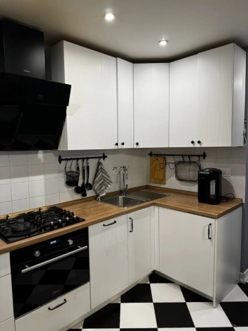 Купить квартиру в Москве. Вариант № 9893084, 11, площадь -  квм, цена 20400000 рублей