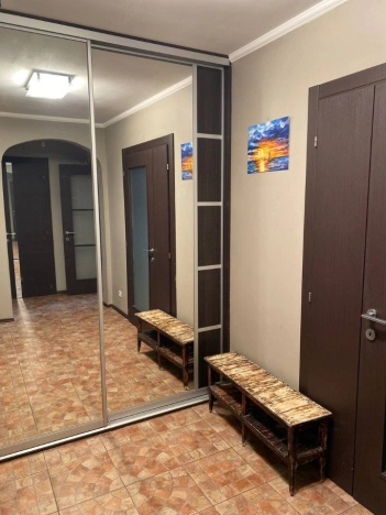 Купить однокомнатную квартиру на улице Шелепихинская набережная в Москве. Вариант № 10000650, 15, площадь -  квм, цена 7400000 рублей