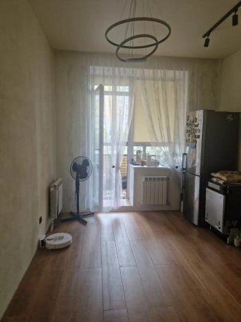 Купить однокомнатную квартиру в Омске. Вариант № 7253437, 6, площадь -  квм, цена 9000000 рублей