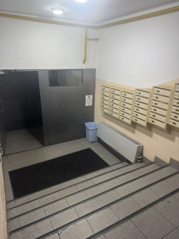 Купить квартиру в Москве. Вариант № 10208973, 23, площадь - квм, цена 15300000 рублей