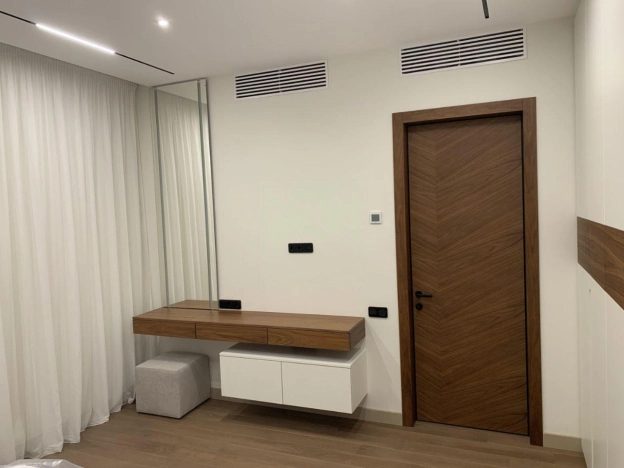 Купить квартиру в Москве. Вариант № 9002435, 3, площадь - квм, цена 87500000 рублей