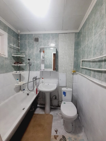 Купить двухкомнатную квартиру в Микрорайоне 4-й, Элиста в Элисте. Вариант № 3379543, 10, площадь -  квм, цена 4800000 рублей