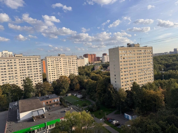 Купить квартиру в Москве. Вариант № 5529778, 31, площадь -  квм, цена 26500000 рублей