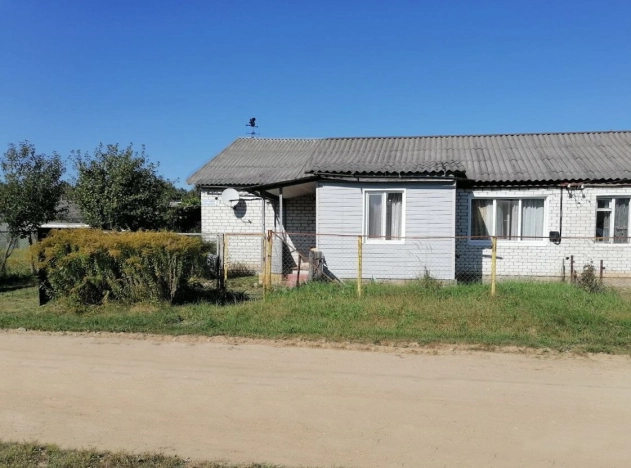 Купить многокомнатную квартиру на вторичке в Калужской области. Вариант № 13352, 17, площадь -  квм, цена 1700000 рублей