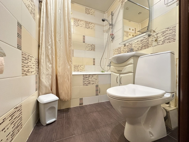 Купить двухкомнатную квартиру в Санкт-Петербурге. Вариант № 9521094, 17, площадь -  квм, цена 8300000 рублей