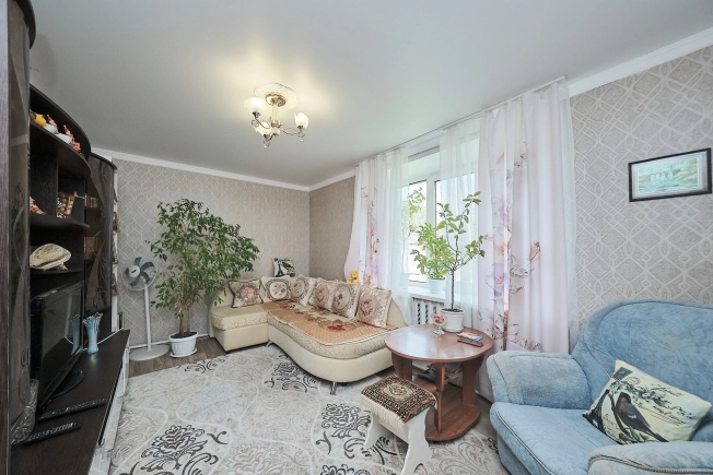 Купить двухкомнатную квартиру на улице Гончарова в Рязанской области. Вариант № 7220507, 3, площадь -  квм, цена 2300000 рублей