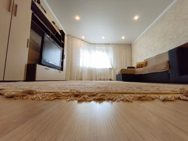 Купить трехкомнатную квартиру в Калуге. Вариант № 2834870, 6, площадь -  квм, цена 9850000 рублей