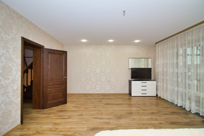 Купить дом в Судогде. Вариант № 8554618, 17, площадь -  квм, цена 28000000 рублей