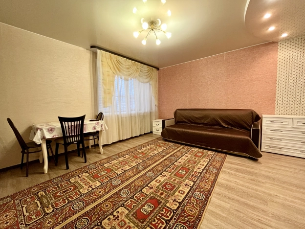 Снять однокомнатную квартиру на улице Тихонравова в Владимире. Вариант № 10678977, 2, площадь - квм, цена 35000 рублей