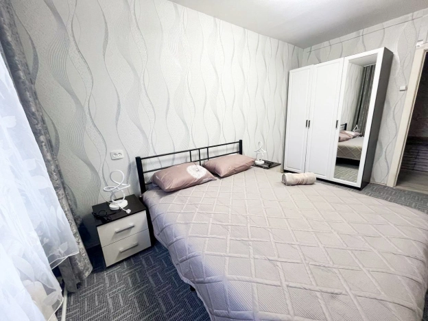 Купить двухкомнатную квартиру на улице Пожарского в Суздале. Вариант № 7585693, 7, площадь -  квм, цена 4850000 рублей