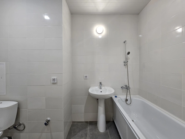 Купить квартиру в Москве. Вариант № 10233180, 10, площадь - квм, цена 24113960 рублей