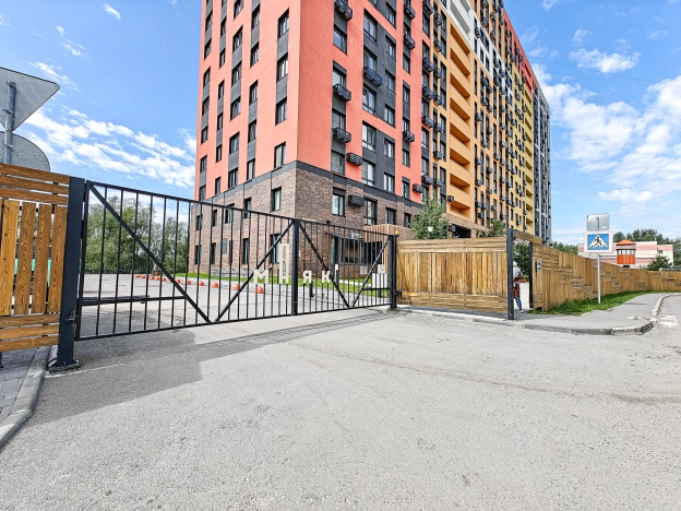 Купить квартиру в районе Октябрьский в Новосибирске. Вариант № 2030620, 36, площадь -  квм, цена 18290000 рублей