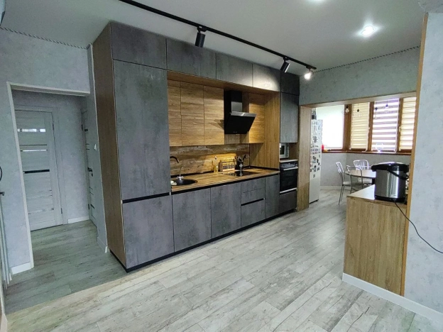 Купить дом в Белгороде. Вариант № 2755234, 12, площадь -  квм, цена 11900000 рублей