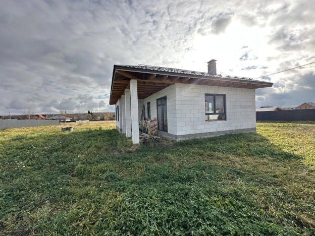 Купить дом в Москве. Вариант № 8537287, 3, площадь -  квм, цена 6400000 рублей