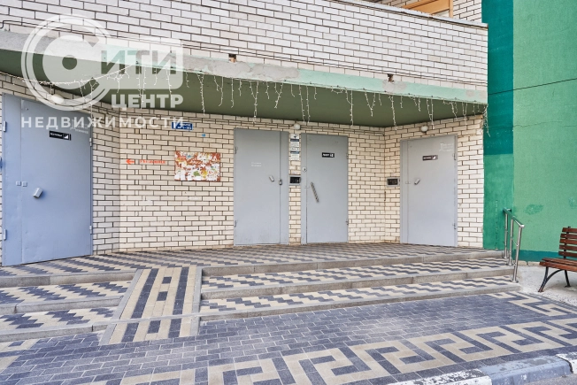 . Вариант № 60188, 10, площадь - 42.7 квм, цена 4400000 рублей