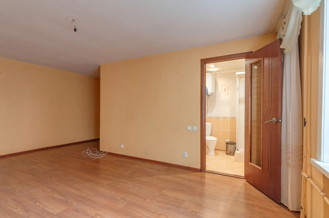 Купить коммерческую недвижимость в Вологде. Вариант № 7544799, 0, площадь -  квм, цена 1750000 рублей