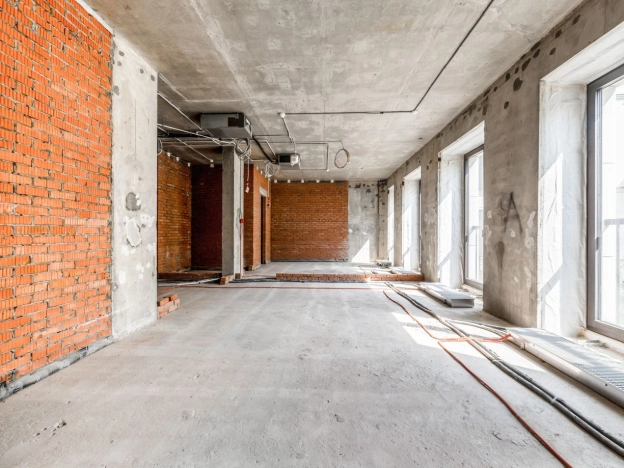 Купить квартиру в Москве. Вариант № 9330076, 2, площадь -  квм, цена 180000000 рублей