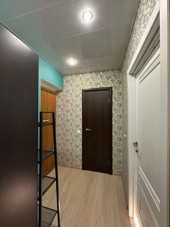 Купить однокомнатную квартиру в Волгограде. Вариант № 10354375, 10, площадь -  квм, цена 4000000 рублей