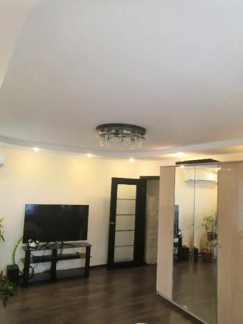 Купить трехкомнатную квартиру в Сыктывкаре. Вариант № 10253516, 18, площадь -  квм, цена 8999000 рублей