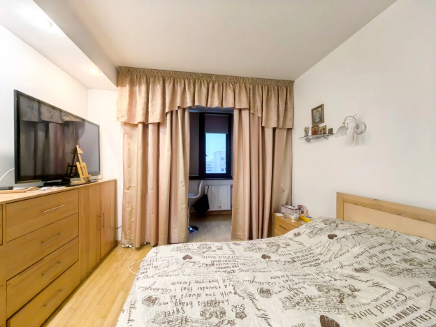 Купить квартиру в районе Раменки в Москве. Вариант № 20436, 12, площадь -  квм, цена 36500000 рублей