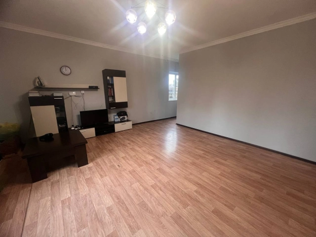 Купить дом в районе Железнодорожный в Улан-Удэ. Вариант № 3407778, 9, площадь -  квм, цена 3000000 рублей