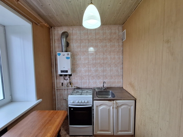 Купить двухкомнатную квартиру в Ивановской области. Вариант № 7991187, 3, площадь -  квм, цена 2410000 рублей