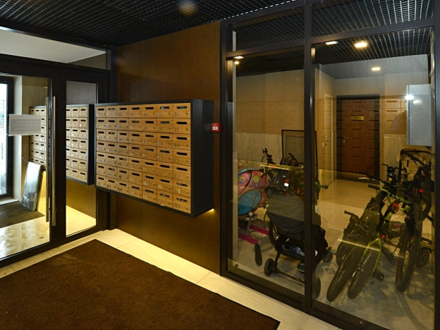 Снять квартиру у метро Площадь Гарина-Михайловского в Новосибирске. Вариант № 8842188, 14, площадь -  квм, цена 33000 рублей