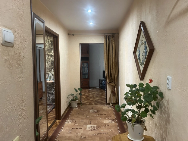 Купить квартиру в районе Красноармейский в Волгограде. Вариант № 33860, 6, площадь -  квм, цена 4100000 рублей