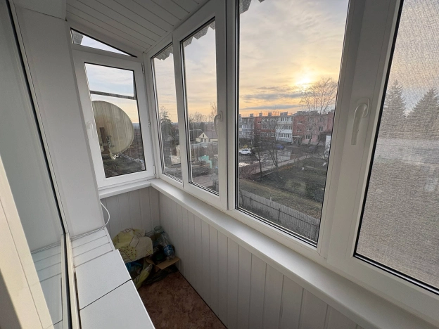 Купить однокомнатную квартиру в Белгородской области. Вариант № 9923932, 2, площадь -  квм, цена 2550000 рублей