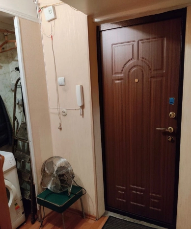 Купить квартиру в Москве. Вариант № 10095889, 4, площадь -  квм, цена 15000000 рублей