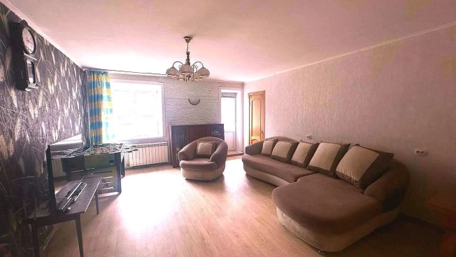 Купить квартиру на улице Калашникова в Улан-Удэ. Вариант № 7242786, 4, площадь -  квм, цена 11200000 рублей