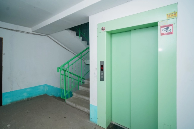 Купить однокомнатную квартиру в Омске. Вариант № 9172041, 14, площадь -  квм, цена 3999000 рублей